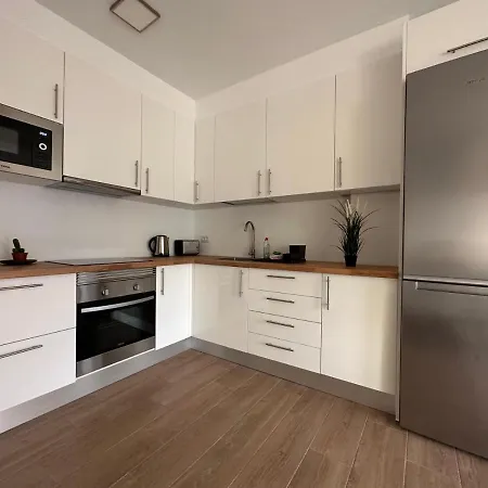 Casa Marina Апартаменти
